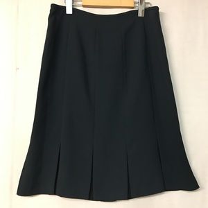 KASPER A-Line Black Skirt with Pleated detailed. Sz 8